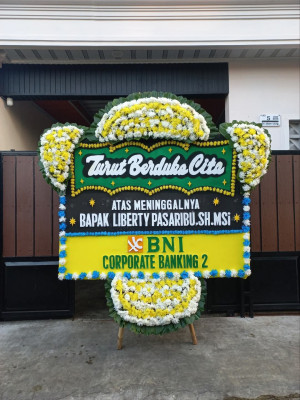 Papan Bunga Duka di Kedungsari